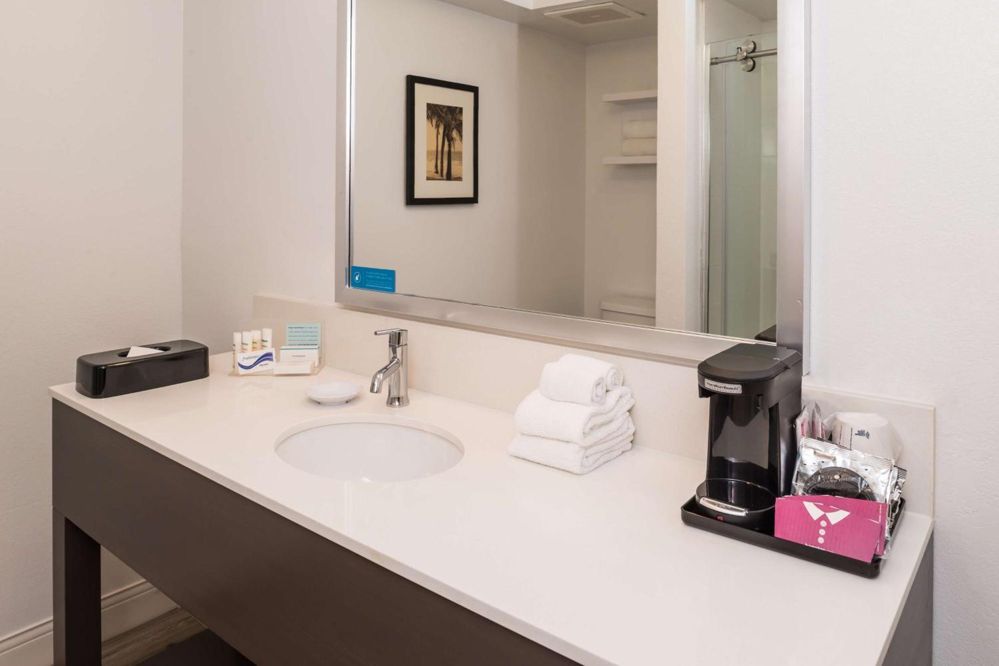 Hampton Inn Channel Islands Harbor Oxnard Esterno foto